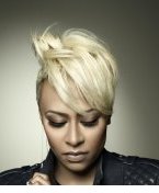 La chanteuse Emeli Sandé a dû changer de nom à cause d’Adele