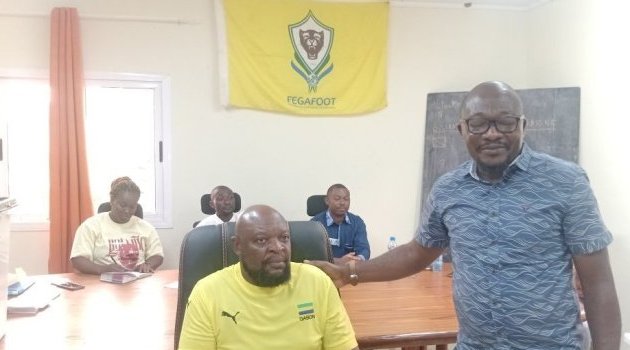 Ogooué-Ivindo&nbsp;: Luther Bouamboka Béhinda largement élu président de la Ligue de football