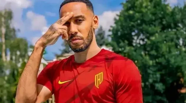 Pierre Emerick Aubameyang : L’attaquant gabonais franchit la barre des 400 buts en carrière