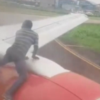 Nigéria&nbsp;: un homme tente de voyager agrippé à l’aile d’un avion