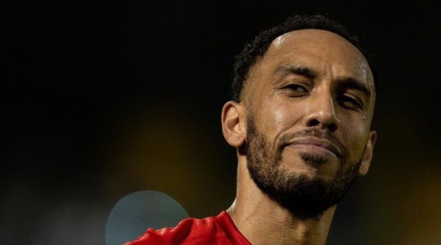 Aubameyang toujours très courtisé : Al-Ettifaq entre en lice