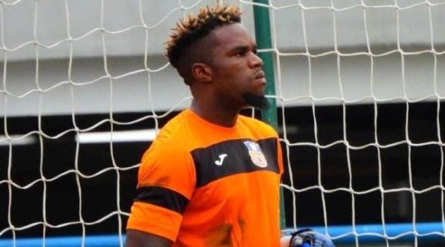 Transfert : Loïc Owono rejoint le 15 de Agosto en Guinée-Équatoriale