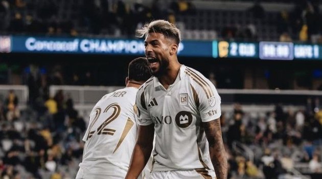 MLS : Denis Bouanga signe un triplé et offre la victoire à Los Angeles FC