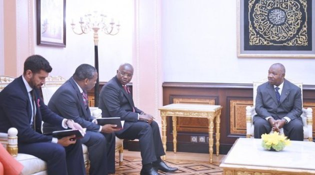 Ali Bongo échange avec une délégation du Fonds monétaire international