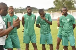 Eliminatoires CAN 2025 : Qui pour animer le 4-3-3 de Mouyouma à Durban ?