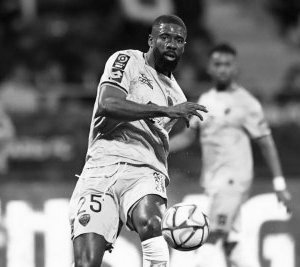 Officiel : Bruno Ecuele Manga prolonge au Paris 13 Atletico jusqu’en 2026