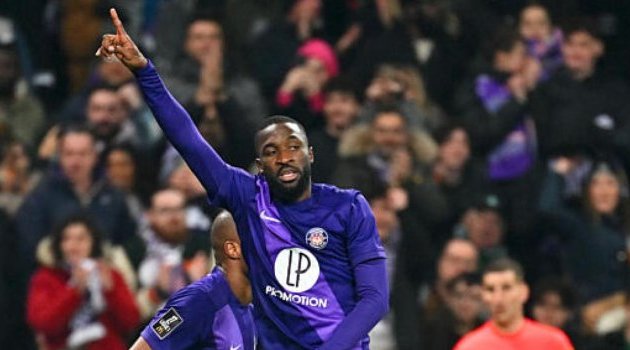 Mercato : Shavy Babicka dans le viseur de l’Étoile Rouge de Belgrade