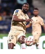 Officiel : Bruno Ecuele Manga prolonge au Paris 13 Atletico jusqu’en 2026