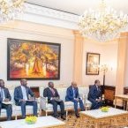 Ali Bongo reçoit en audience plusieurs de ses ministres