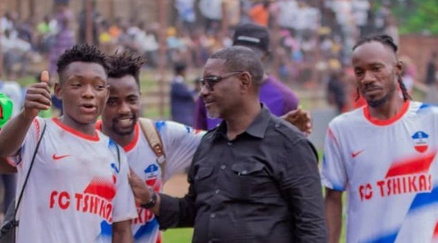 RDC&nbsp;: Baptême du feu réussi pour Saturnin Ibela, le FC Tshikas se relance dans la course au maintien