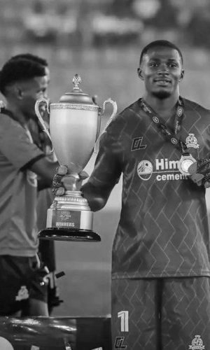 Ouganda&nbsp;: Loyce Mbaba soulève déjà son premier trophée avec Vipers SC