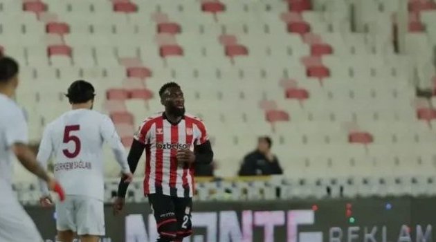 Turquie : Aaron Appindangoyé et Sivasspor arrachent un nul face à Hatayspor