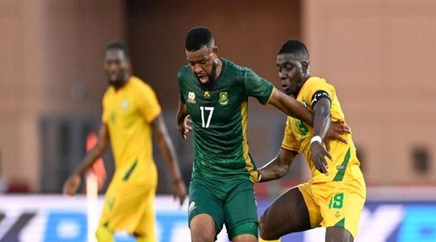 CAN 2025&nbsp;: L’Afrique du Sud s’adjuge un derby fou face au Zimbabwe et file en huitièmes