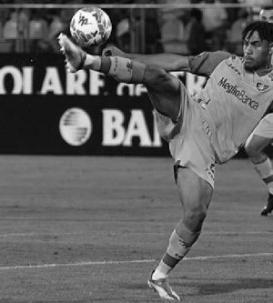 Serie B&nbsp;: Anthony Oyono décisif, Frosinone arrache un nul spectaculaire face à Catanzaro