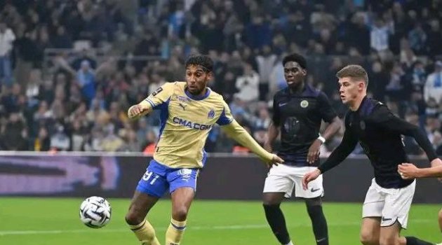 Ligue 1 : L’OM accroché par Toulouse (2-2), Aubameyang encore décisif !