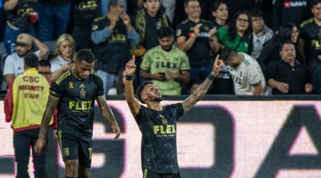 MLS : Denis Bouanga buteur dans le derby californien face au Galaxy