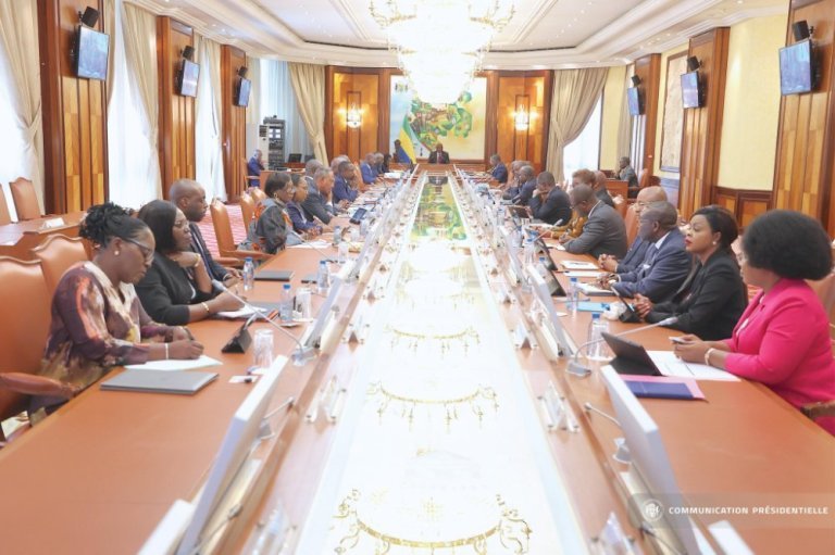 Communiqué final du conseil des ministres du Gabon du 23 octobre 2025