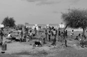 Burkina Faso : Des milliers de personnes déplacées par les violences des groupes djihadistes